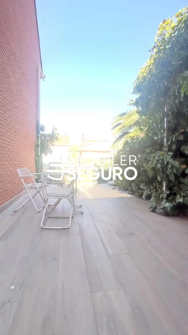Vista exterior de Casa o chalet de alquiler en Madrid con Aire acondicionado y Calefacción