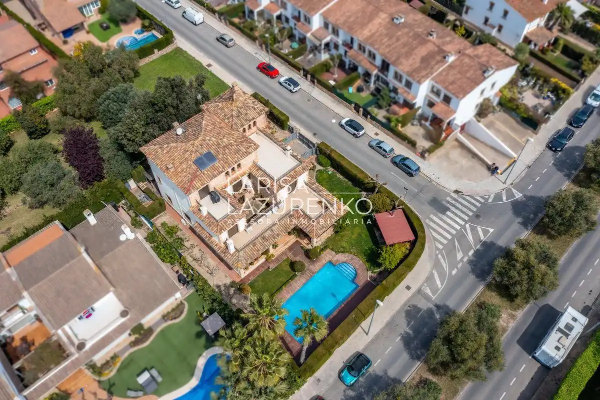 Xalet amb terrassa en venda a Josep Maria Subirahs, imagen 130