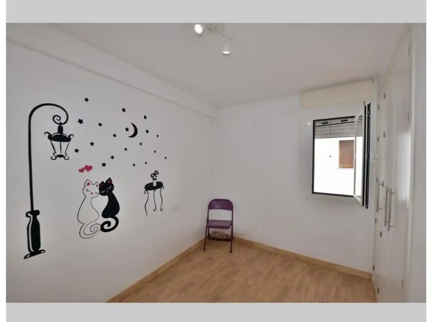 Habitación de Casa adosada en venta en Cuevas del Becerro, Málaga