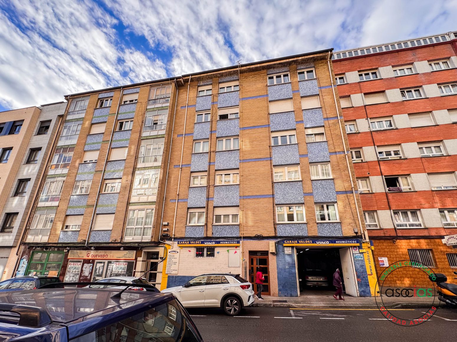 Pis en venda a Gijón - Calle Quevedo, 56, El Coto