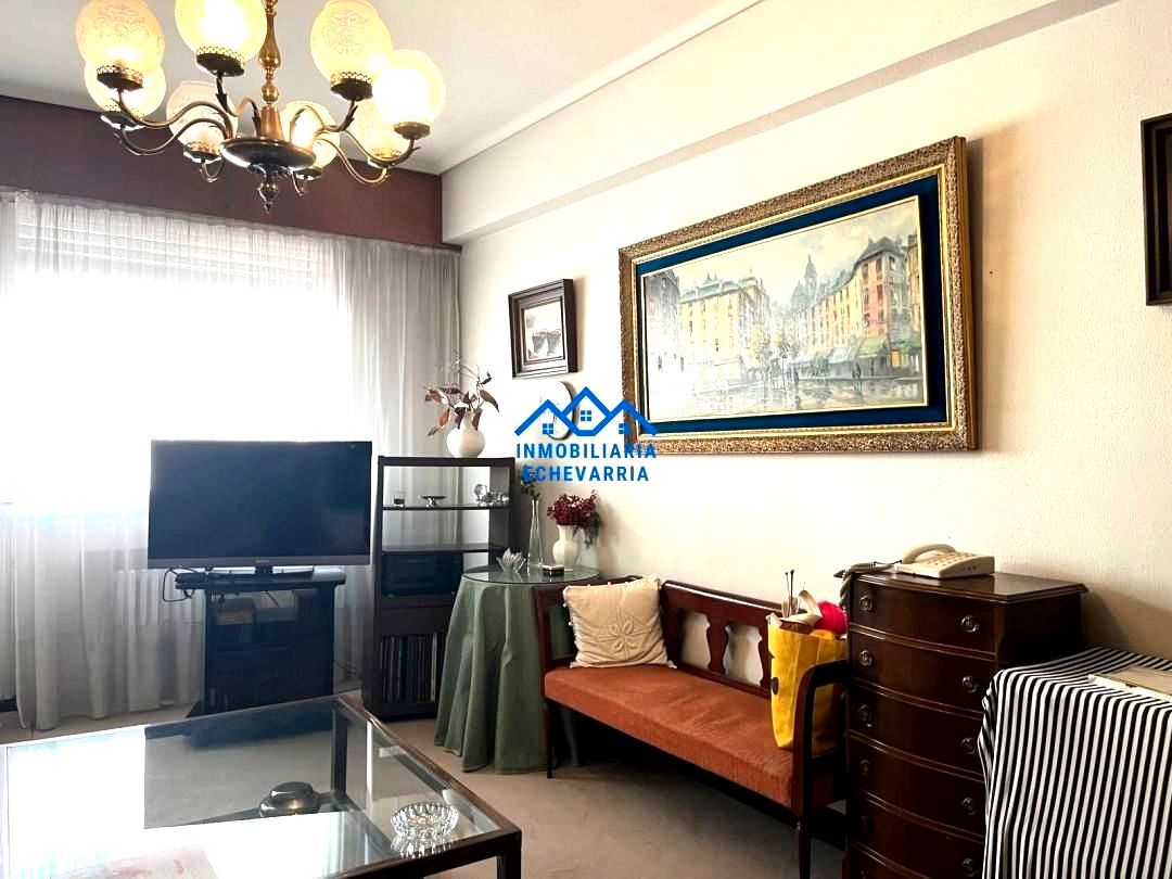 Sala de estar de Piso en venta en Bilbao  con Calefacción y Terraza