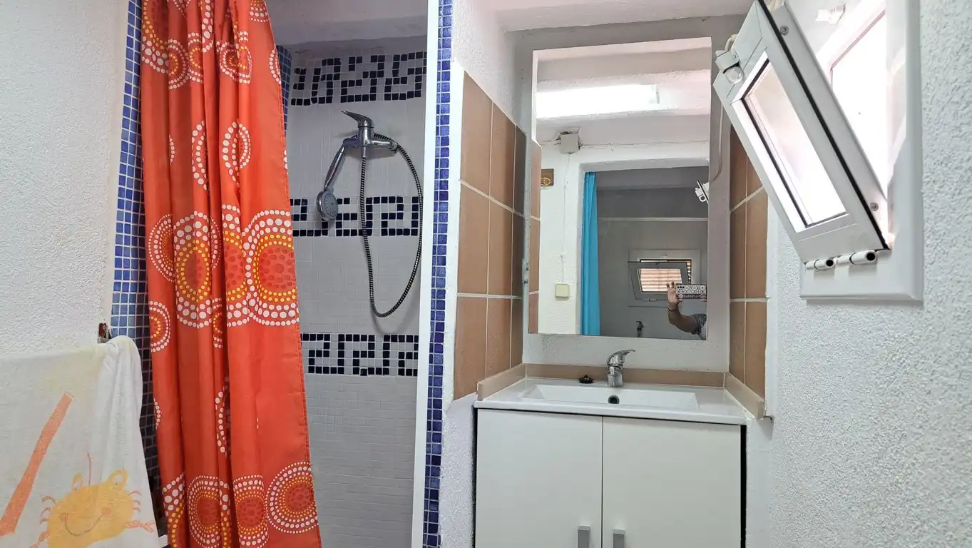 Baño de Casa o chalet en venta en Castellet i la Gornal con Aire acondicionado, Calefacción y Jardín privado