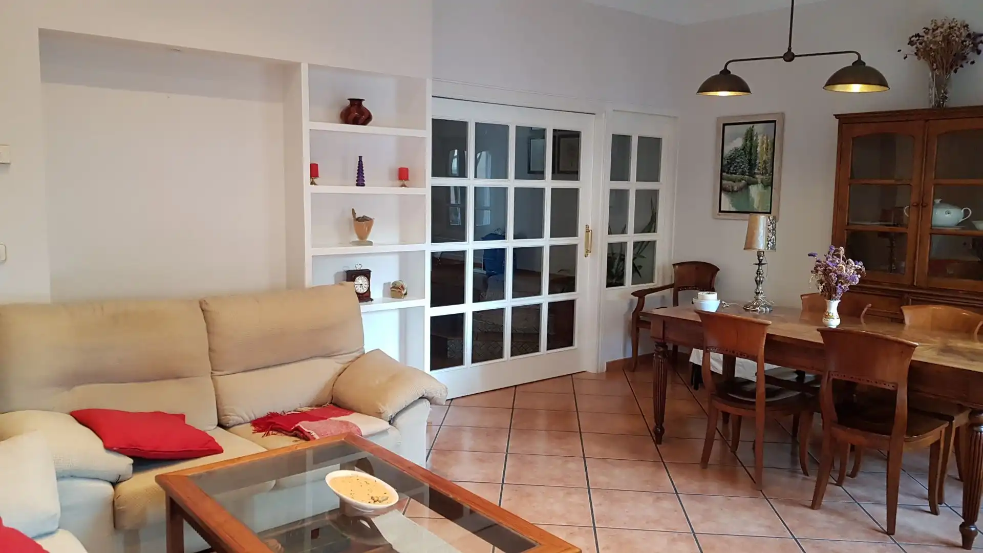 Living room of Flat for rent in Madrid  with Air Conditioner, Heating and Furnished