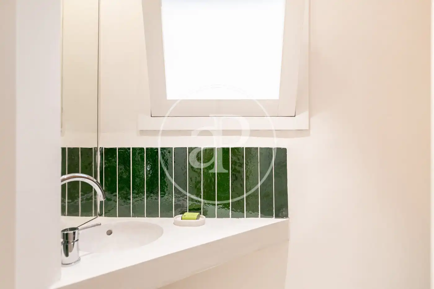 Baño de Piso en venta en Barcelona con Calefacción, Amueblado y Balcón