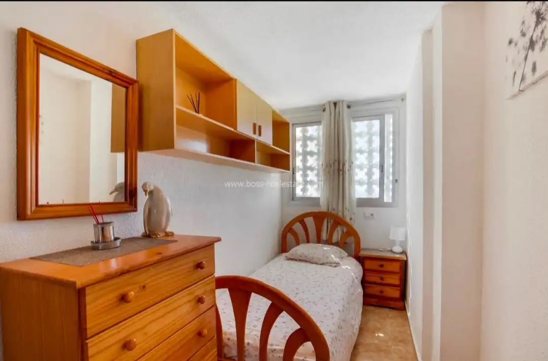 Bedroom of Flat for sale in Benidorm  with Furnished