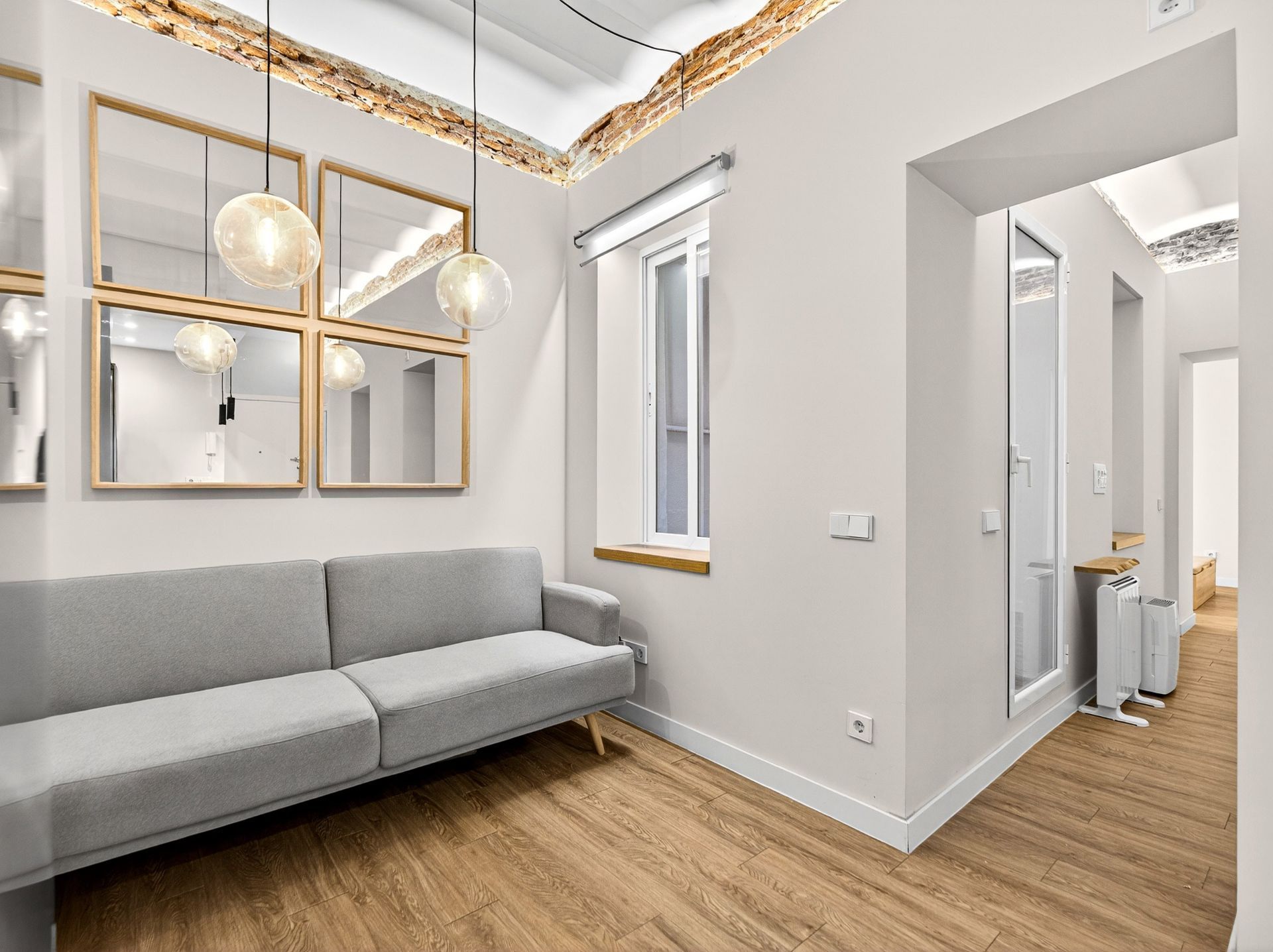 Living room of Study for sale in  Madrid Capital  with Air Conditioner and Furnished