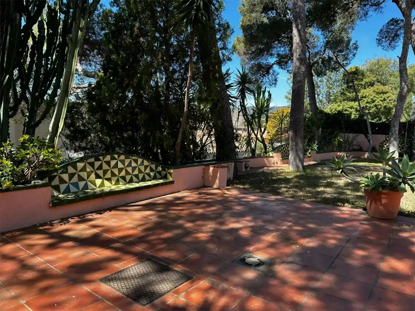 Terrace of Houses for sale in Mataró  with Air Conditioner, Swimming Pool and Balcony