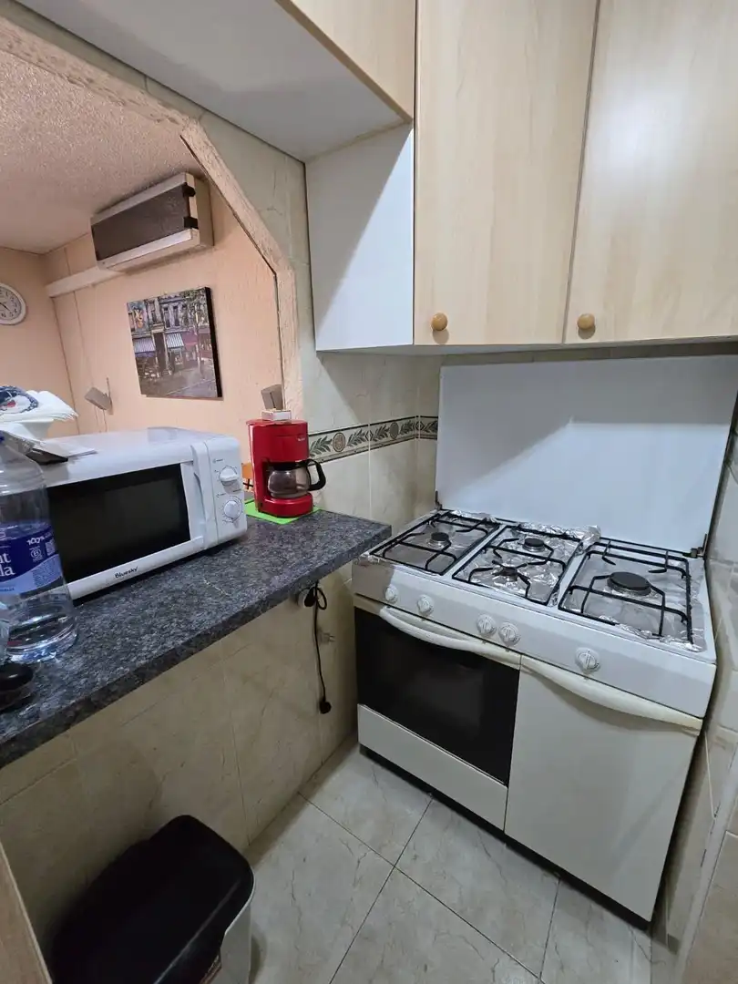 Cuina de Estudi en venda en Benidorm amb Aire condicionat, Moblat i Piscina comunitària
