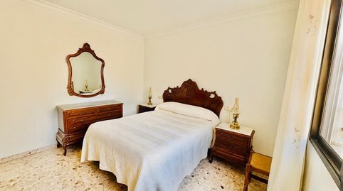 Foto 5 de Piso en venta en Calle Schubert, Los Guindos - Parque Mediterráneo - Santa Paula, Málaga Capital