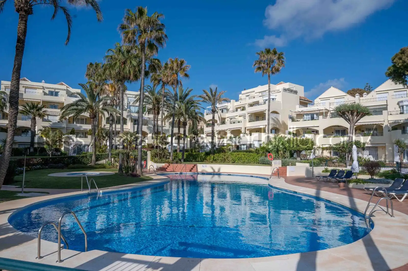 Exterior view of Apartments for sale in Marbella  with Air Conditioner, Heating and Terrace