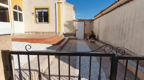 Photo 2 of House or chalet for sale in Calle Trepadora, 134, Los Balcones y los Altos, Alicante