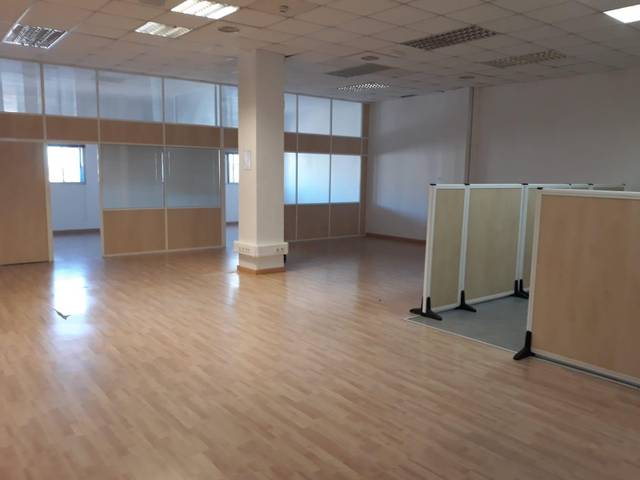 Oficina en Alquiler en  ISABEL COLBRAND en Las Tablas