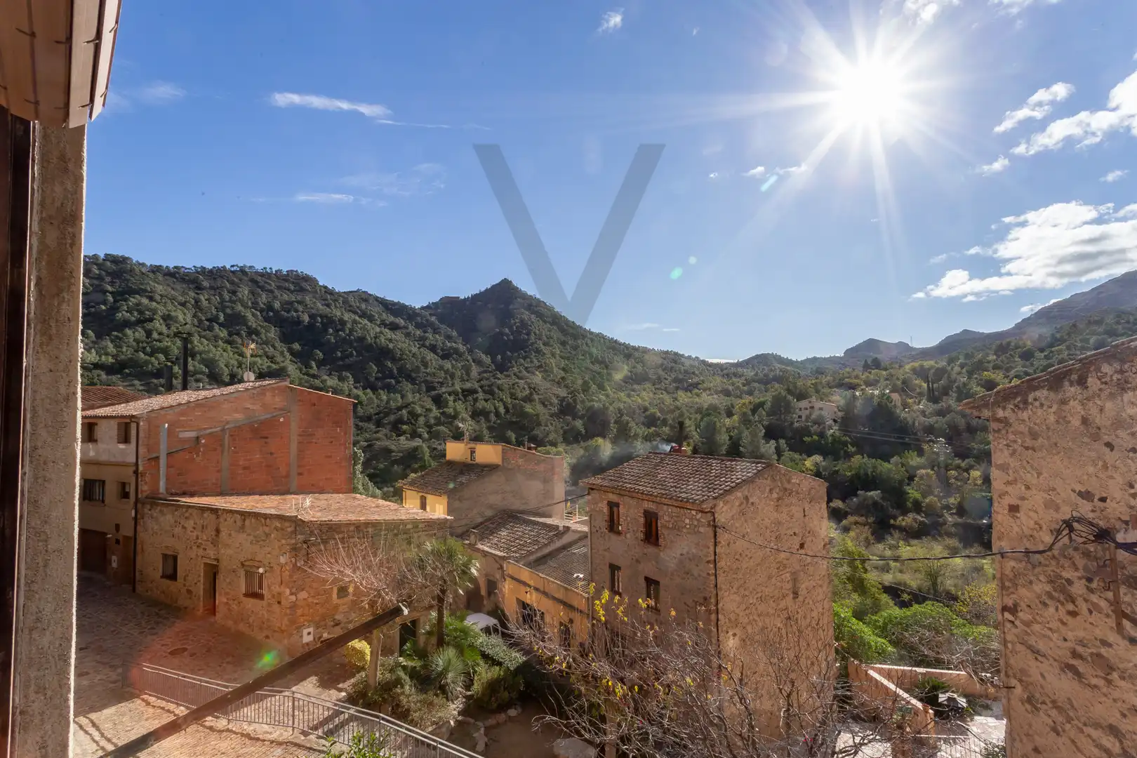 Vista exterior de Finca rústica en venda en L'Argentera amb Terrassa i Balcó