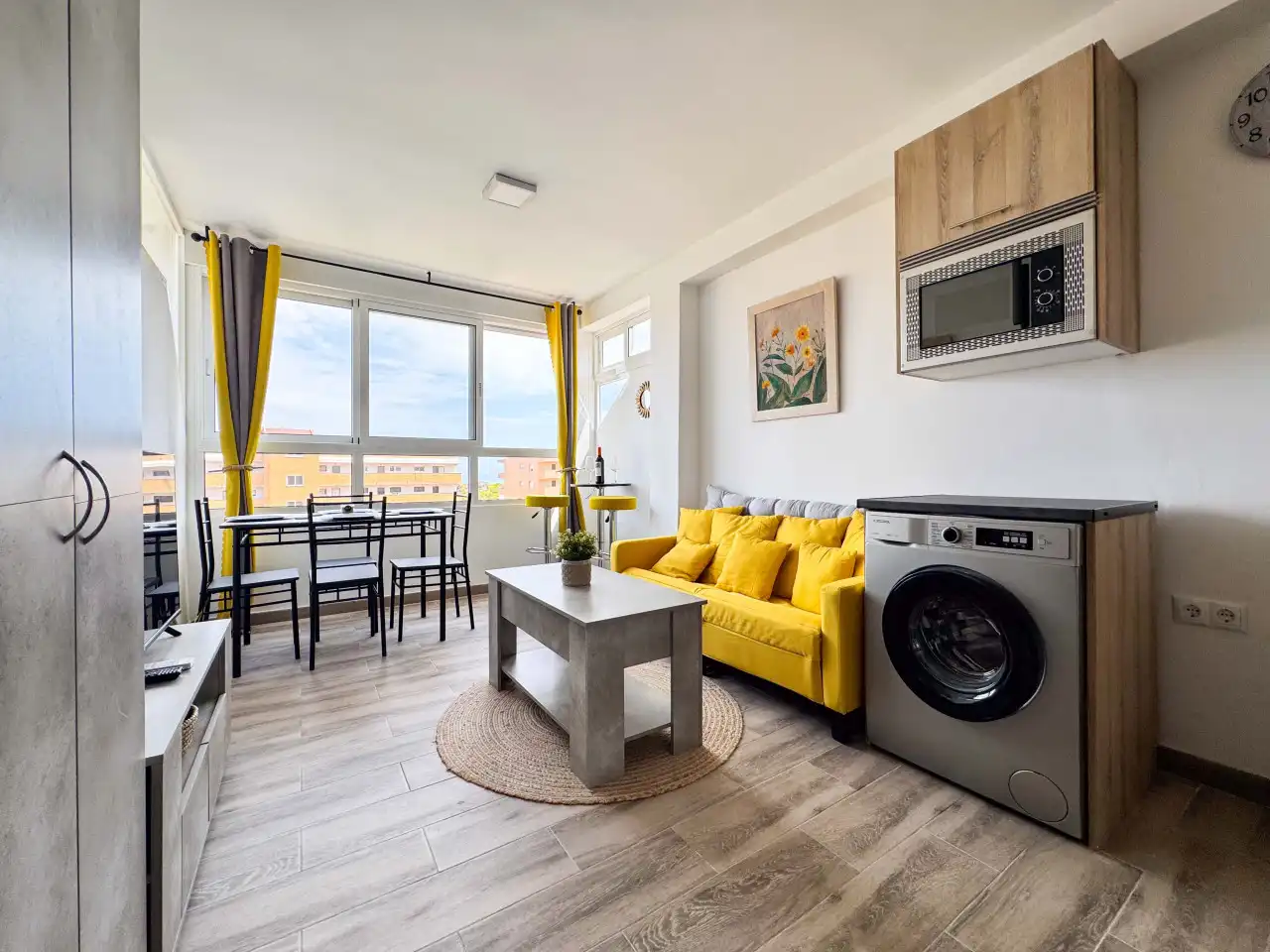 Living room of Apartments for sale in Guardamar del Segura  with Heating, Swimming Pool and Furnished