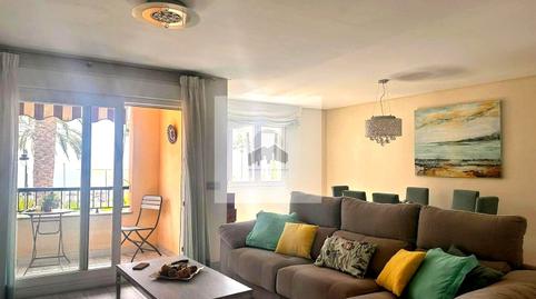 Foto 5 de Piso en venta en Puerto de Estepona, Málaga