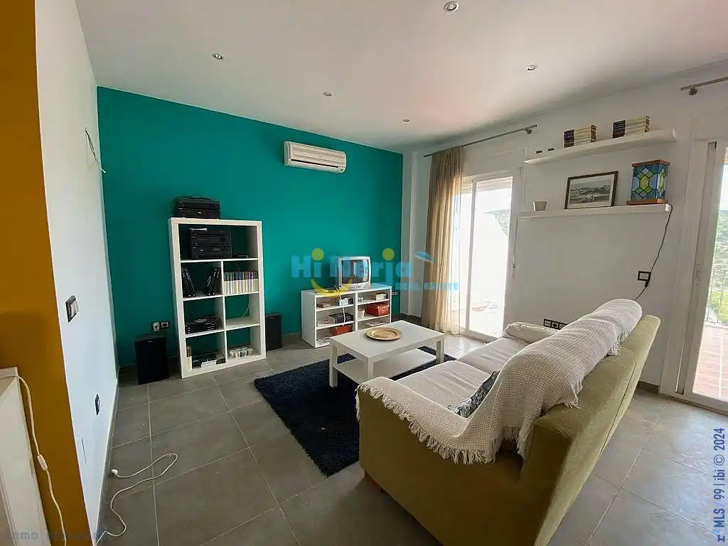 Sala d'estar de Apartament en venda en Granada