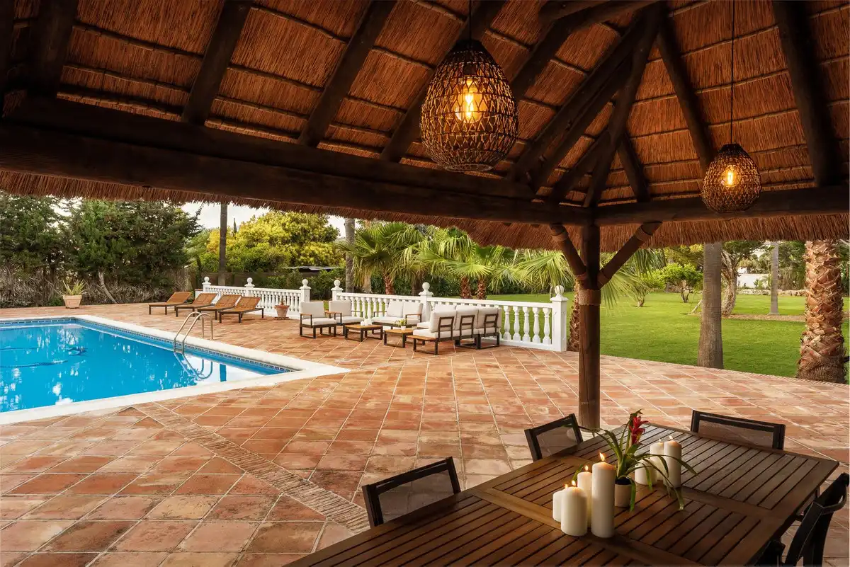 Terraza de Terreno en venta en Manilva