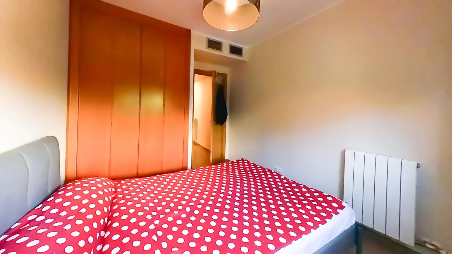 Habitación de Piso en venta en Calafell con Aire acondicionado, Calefacción y Jardín privado