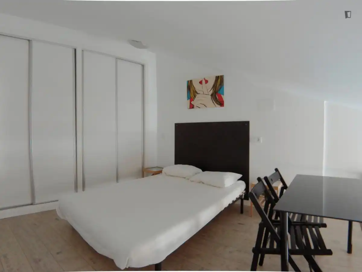Estudio de alquiler en Valdeacederas
