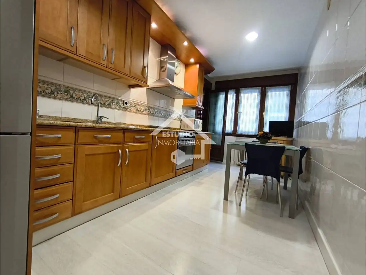 Piso con terraza en venta en Calle Belchite, imagen 68