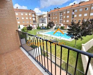 Exterior view of Apartment for sale in Santo Domingo de la Calzada  with Terrace and Swimming Pool