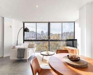 Sala d'estar de Apartament en venda en  Barcelona Capital