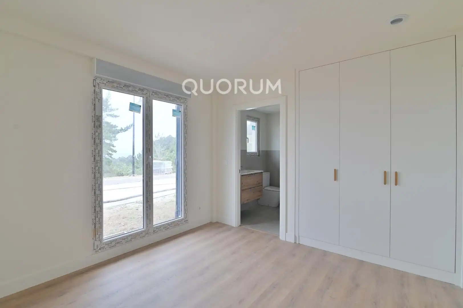 Habitación de Casa adosada en venta en Mungia con Calefacción, Jardín privado y Trastero
