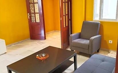 Living room of Flat to rent in  Sevilla Capital  with Air Conditioner