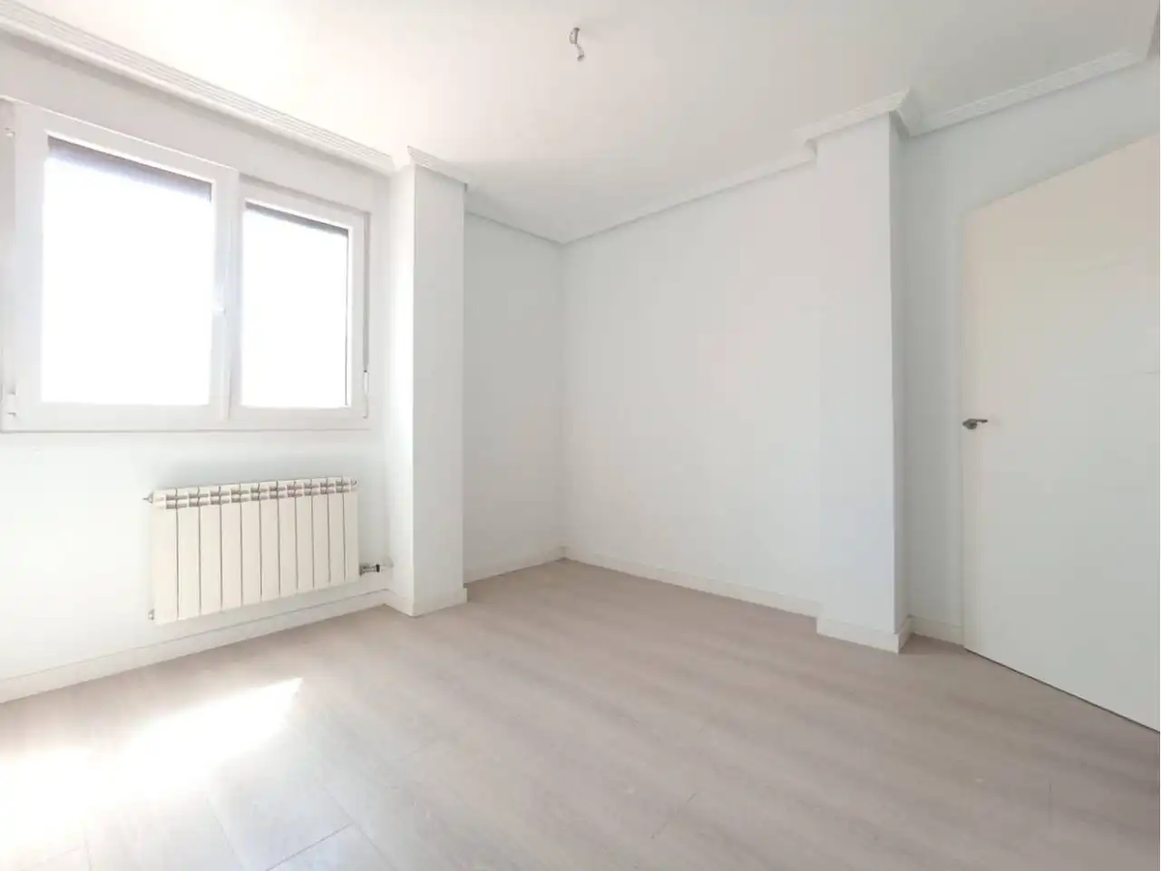 Habitación de Piso en venta en Cerezo de Río Tirón con Calefacción y Terraza