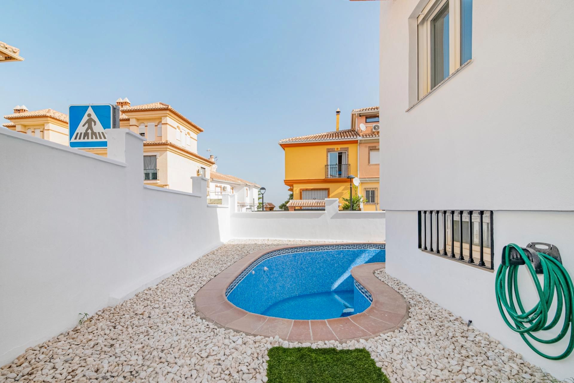 Swimming pool of Single-family semi-detached for sale in Ogíjares  with Air Conditioner, Heating and Swimming Pool