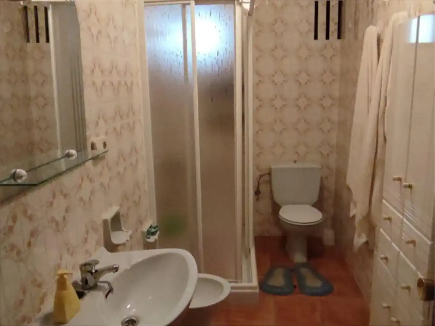 Baño de Piso en venta en Castañar de Ibor con Amueblado