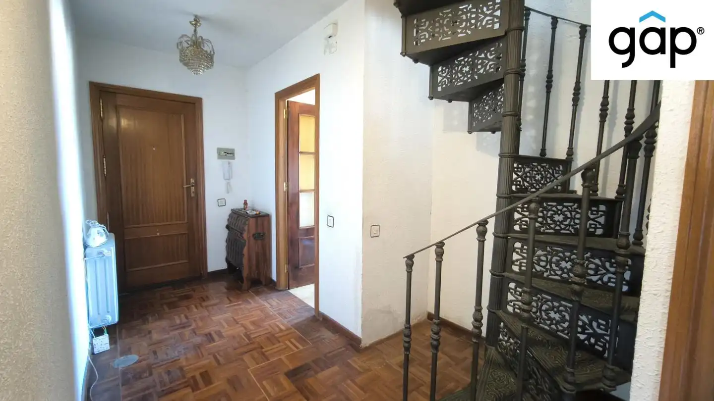 Flat for sale in Cuenca  with Air Conditioner, Heating and Terrace