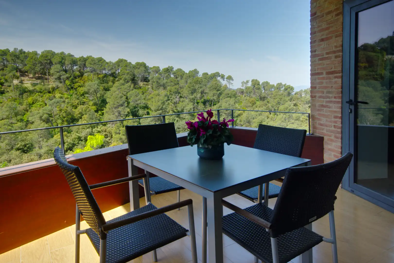 Terrasse von Haus oder Chalet zum Verkauf in Sant Cugat del Vallès mit Klimaanlage, Heizung und Privatgarten