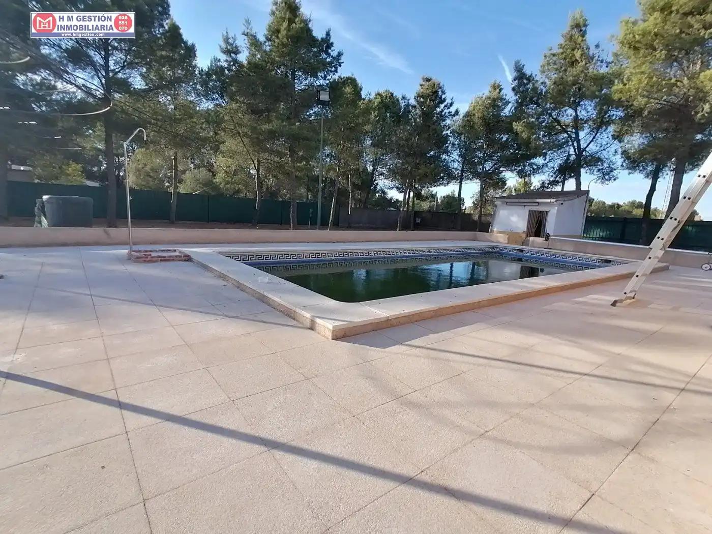 Schwimmbecken von Country house zum Verkauf in Alcázar de San Juan mit Privatgarten, Schwimmbad und Möbliert
