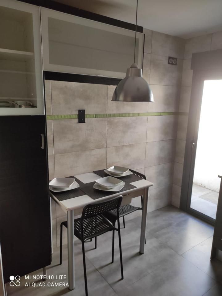 Kitchen of Flat for sale in  Zaragoza Capital  with Air Conditioner, Heating and Parquet flooring