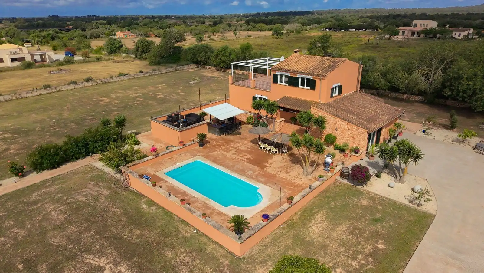 Casa rústica con piscina en venta en Zona Rústica - Interior