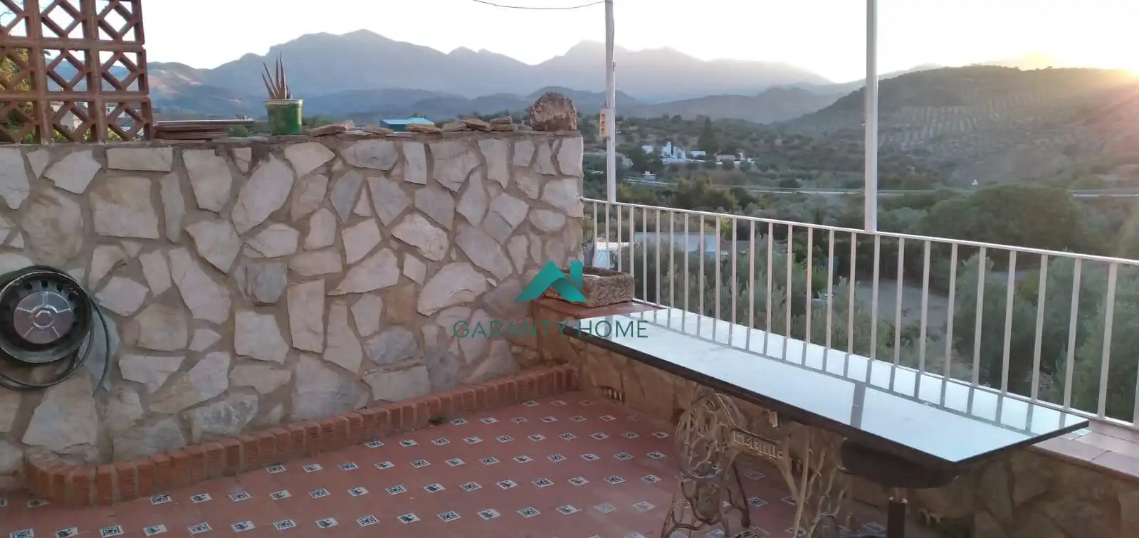Terrassa de Casa o xalet en venda en Cárcheles amb Terrassa, Moblat i Balcó