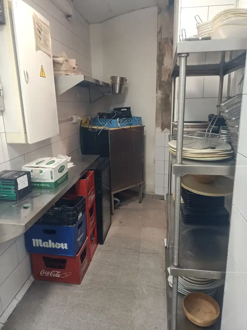 Locale commerciale in cessione a Carrer Pizarro, imagen 10