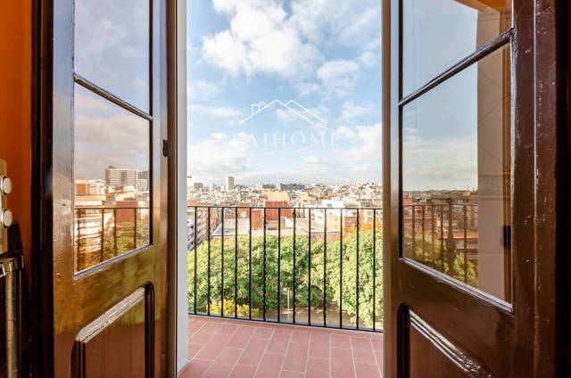 Piso en Venta en Occident en Collblanc