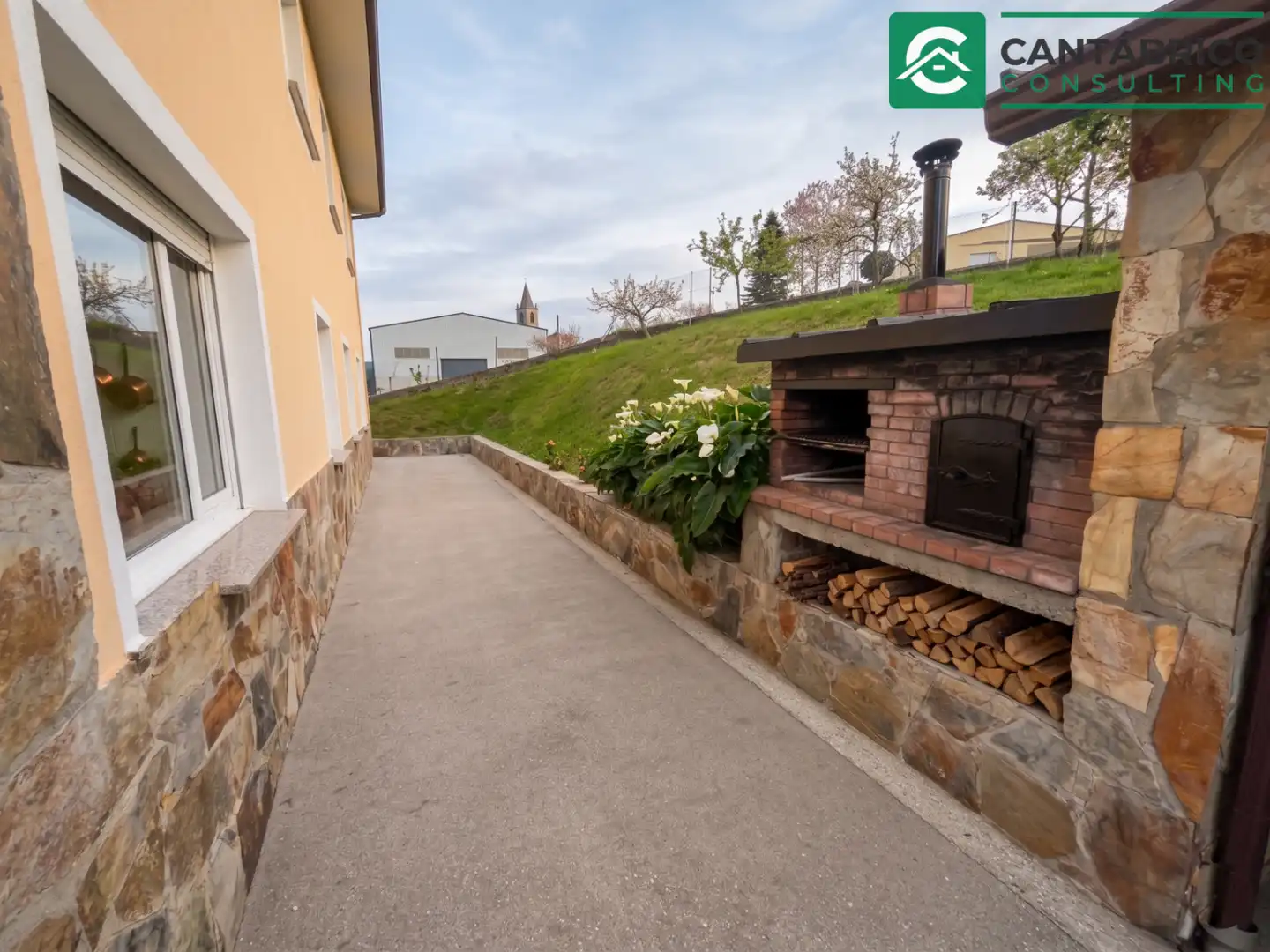 Terrace of Houses for sale in Navia  with Heating and Furnished