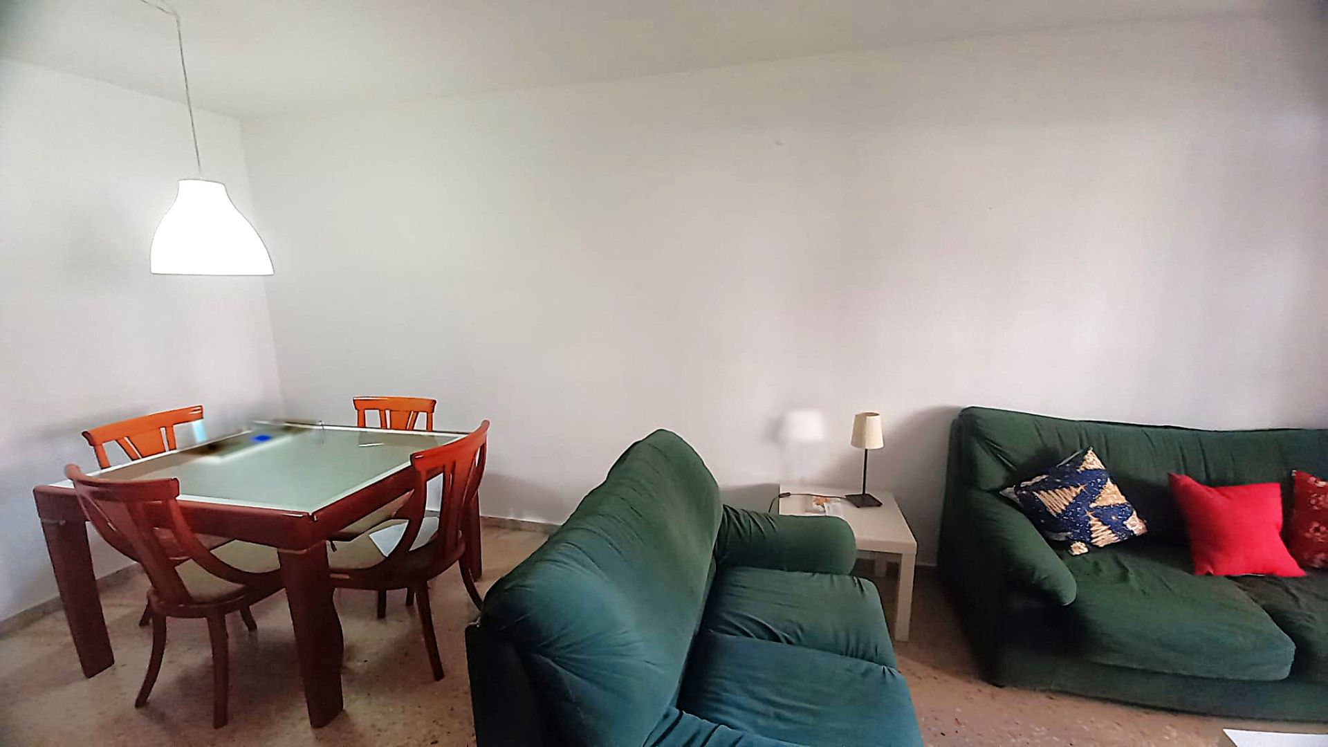 Pis per a compartir a Avenida del Rector José Loustau, 6, La Fama, Centro