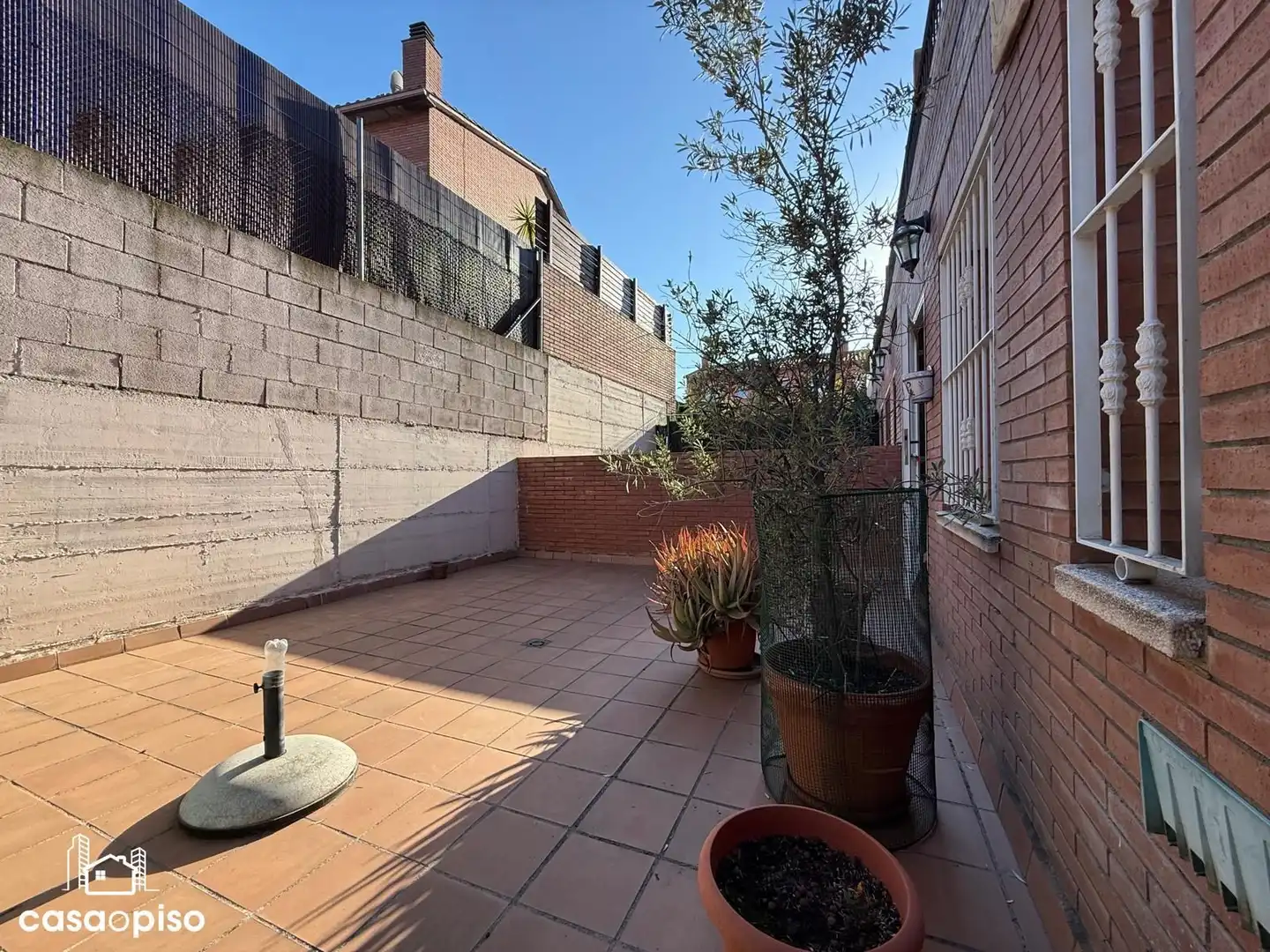 Terraza de Casa adosada en venta en Santa Perpètua de Mogoda con Calefacción y Terraza