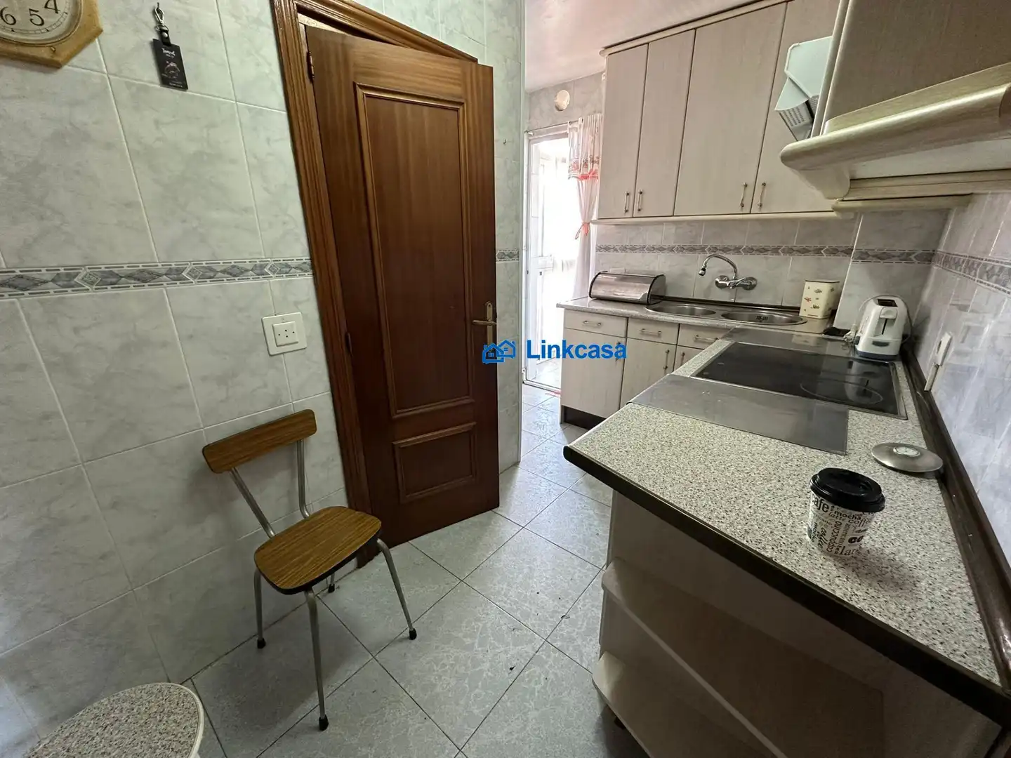 Cocina de Piso en venta en Madrid con Calefacción, Terraza y Amueblado