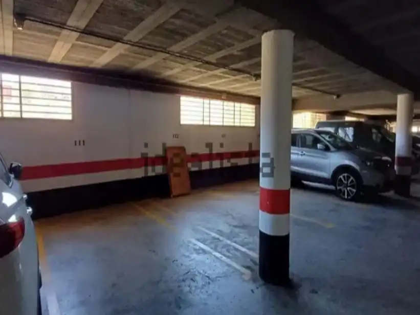 Parking de Garaje de alquiler en Las Palmas de Gran Canaria con Alarma