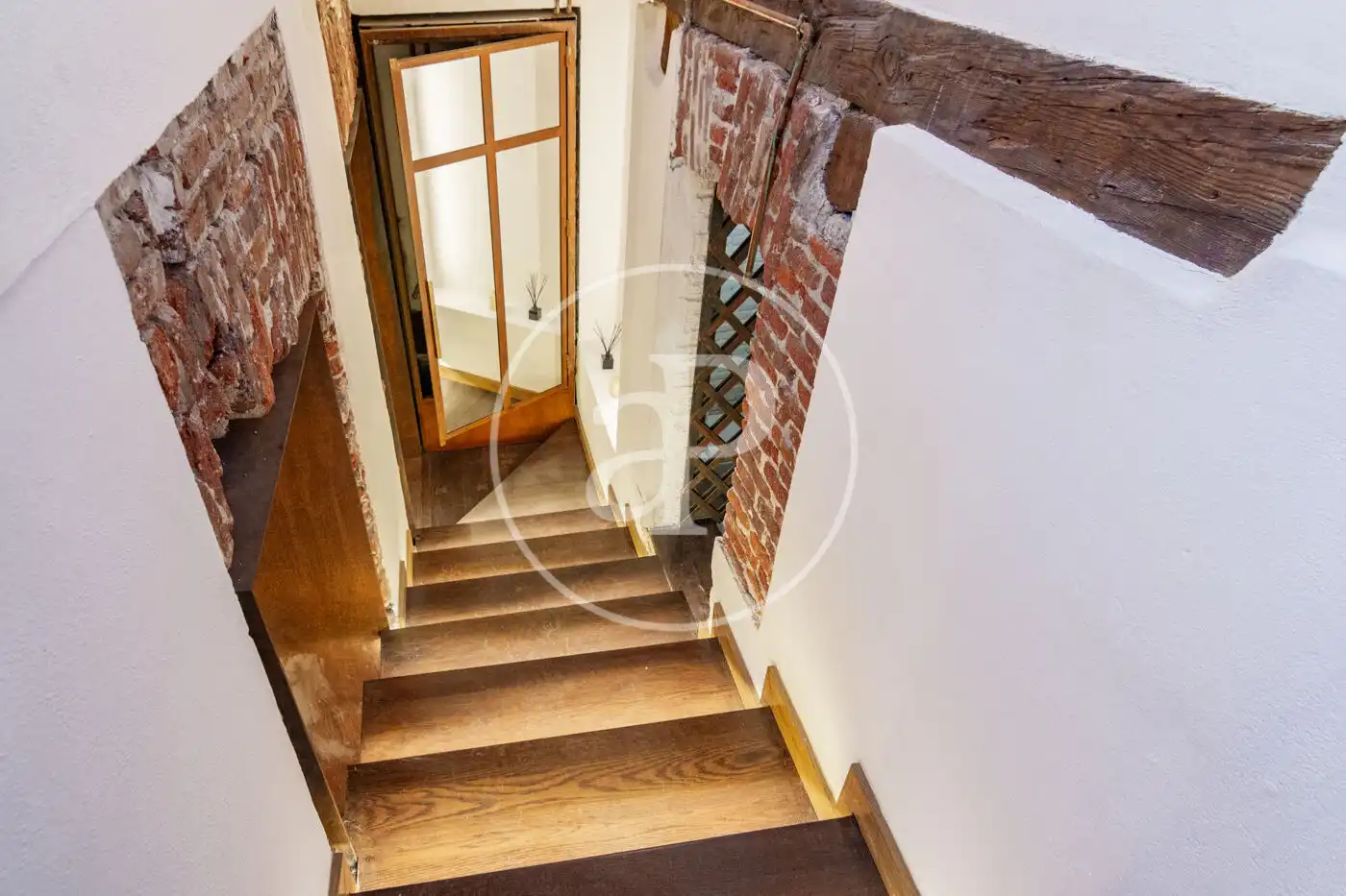 Flat for sale in Madrid  with Heating and Furnished