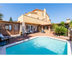 Swimming pool of House or chalet for sale in Valls  with Air Conditioner, Private garden and Furnished