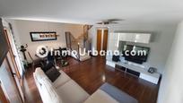Sala d'estar de Casa adosada en venda en Monforte del Cid amb Aire condicionat, Terrassa i Balcó