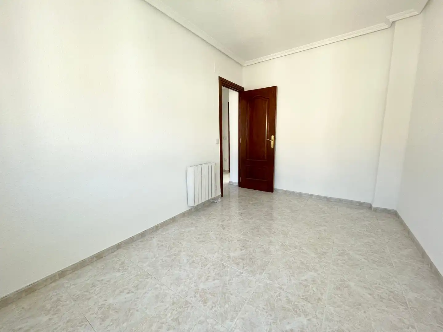 Bedroom of Flat for sale in Salamanca  with Heating and Balcony