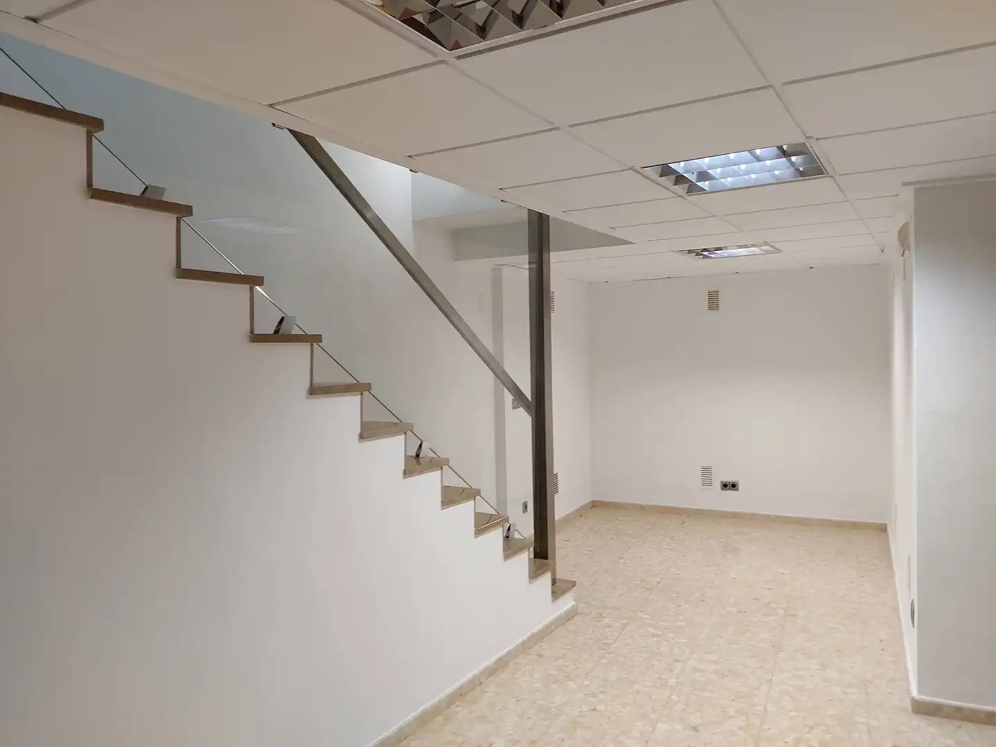 Flat for sale in Vila-real  with Air Conditioner and TV