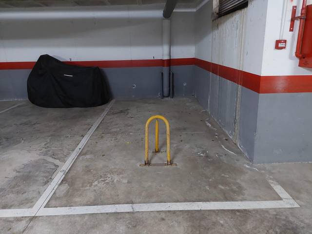 Garaje en Venta en Calle del Fotógrafo Goyo en Playa de San Juan